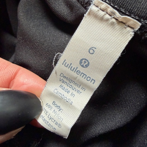 Lululemon Leggings and H&M Light Gray Casual Hoodie - Picture 4 of 4